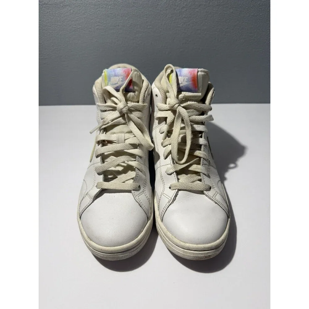 Women’s Nike Court Royale 2 Mid Top Trainers White/Purple Size 7.5 US